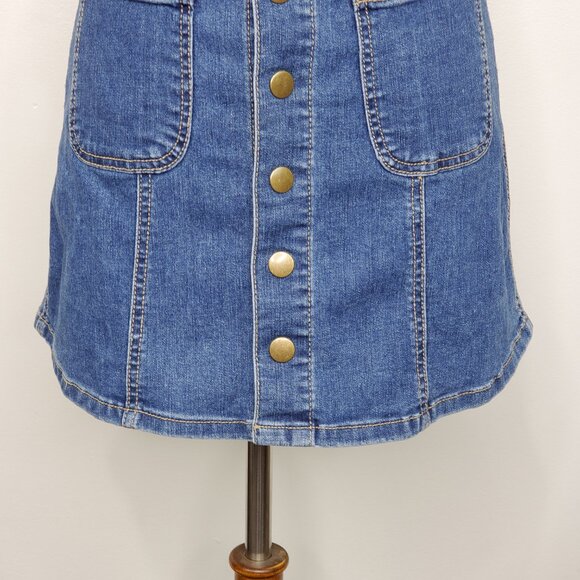 Altar'd State Medium Wash Snap Front A-Line Mini Jean Skirt Size XS - Picture 3 of 10